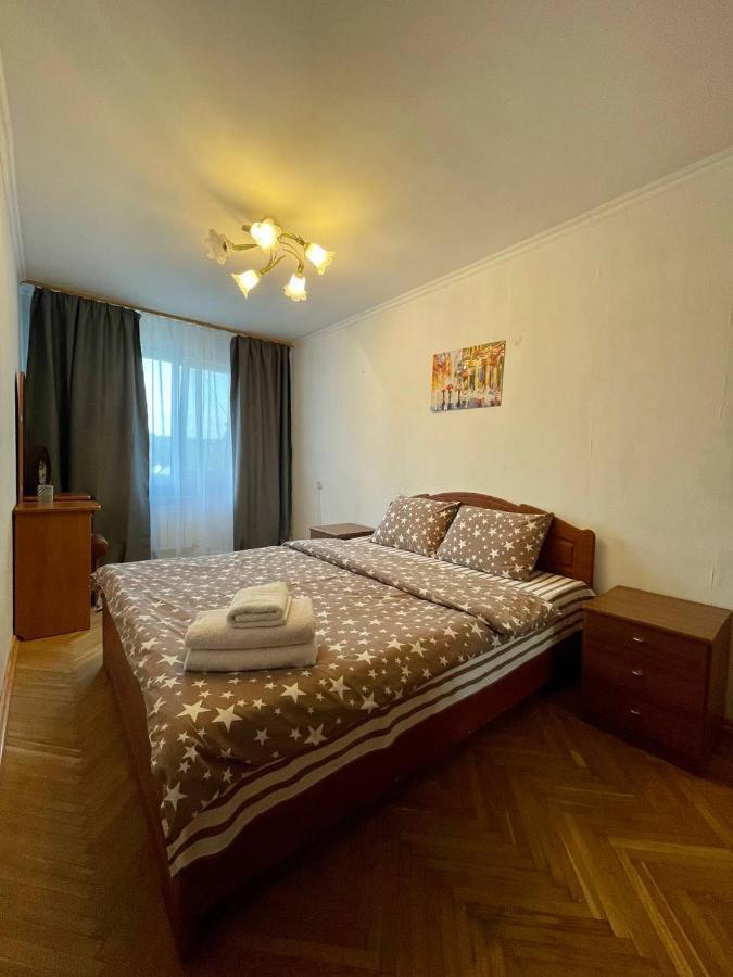 Comfortable One Beds With Nice View For Independent Sqr Kyiv Exterior photo
